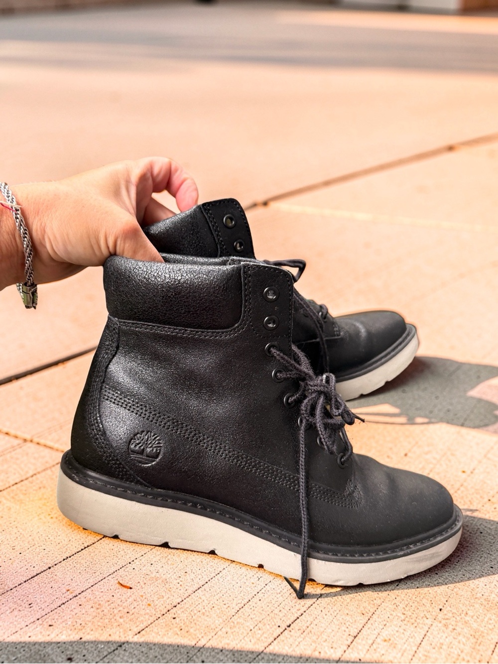 Timberland Kenniston 6”Women's Black Leather Lace-Up Ankle Boots with White Sole